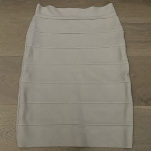 ROMEO & JULIET Couture Pencil Skirt
